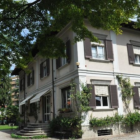 Invilla B&B Varese Esterno foto